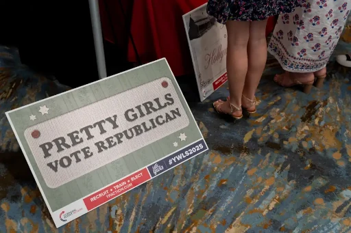 Pretty Girls Vote Republican